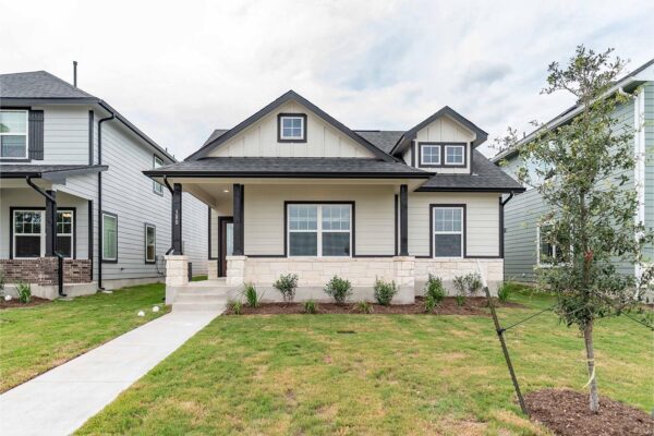 380 Kenai Dr, Kyle