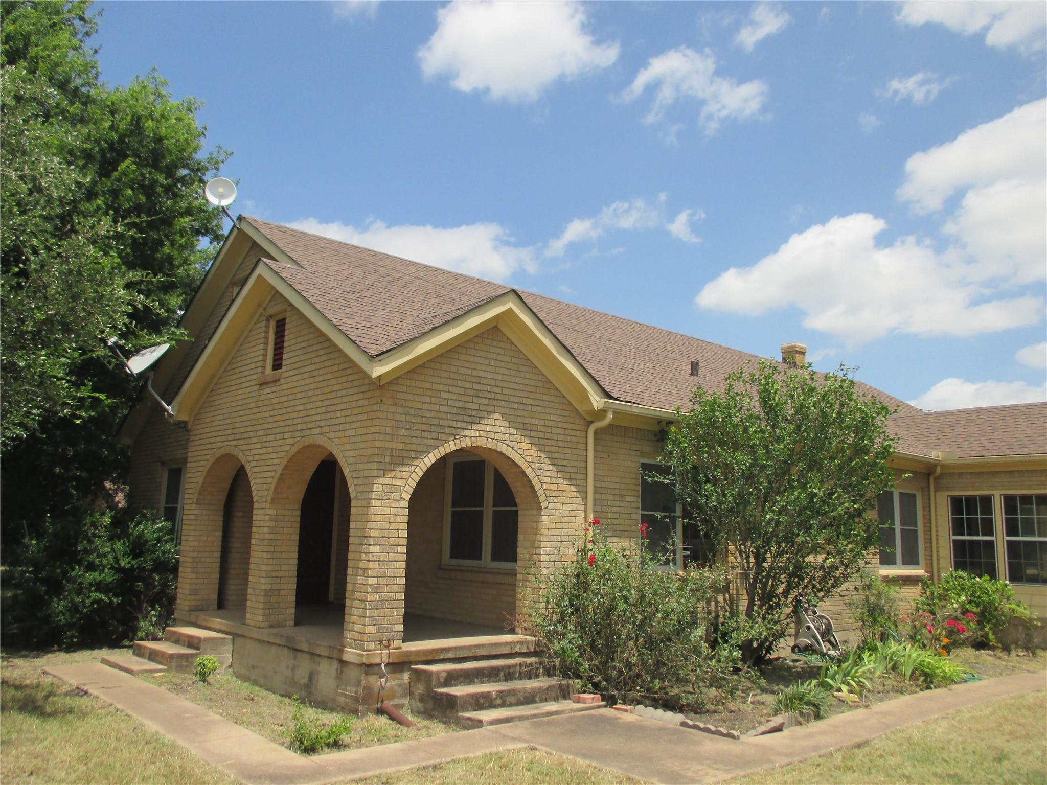 12610 Pecan School Road Rd, Bartlett, TX 76511
