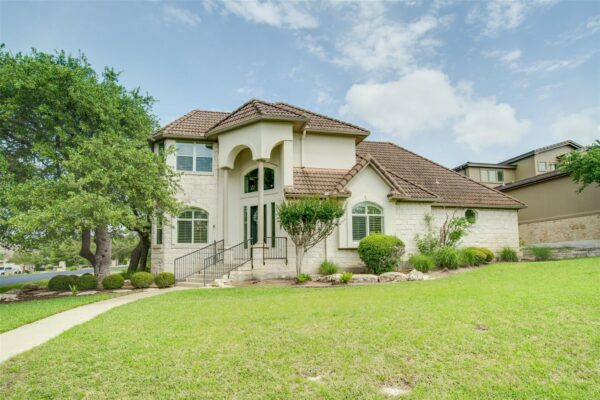 18 Glenway Dr, The Hills
