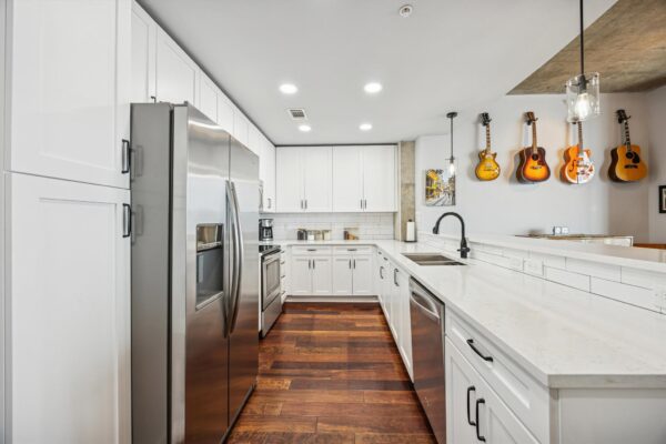 360 Nueces St #4009, Austin