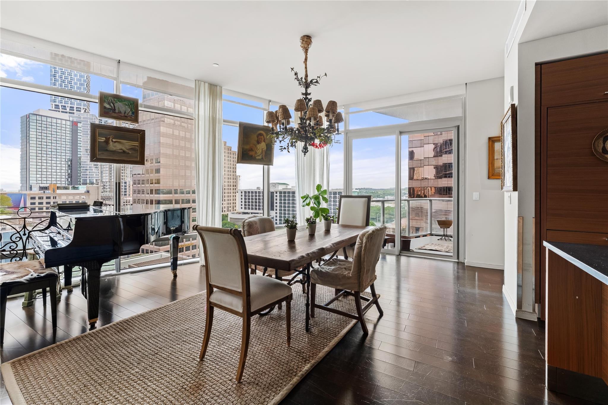 200 Congress Ave #11F, Austin, TX 78701