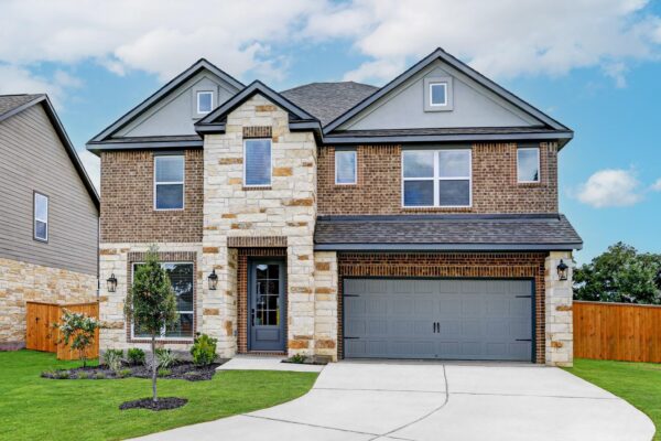 120 Periwinkle Ln, Bastrop