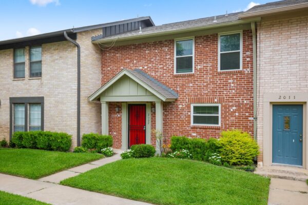 2009 Browning Dr, Austin