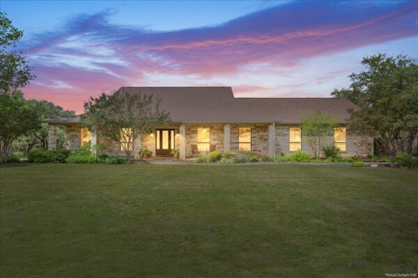 110 County Road 261 None, Georgetown