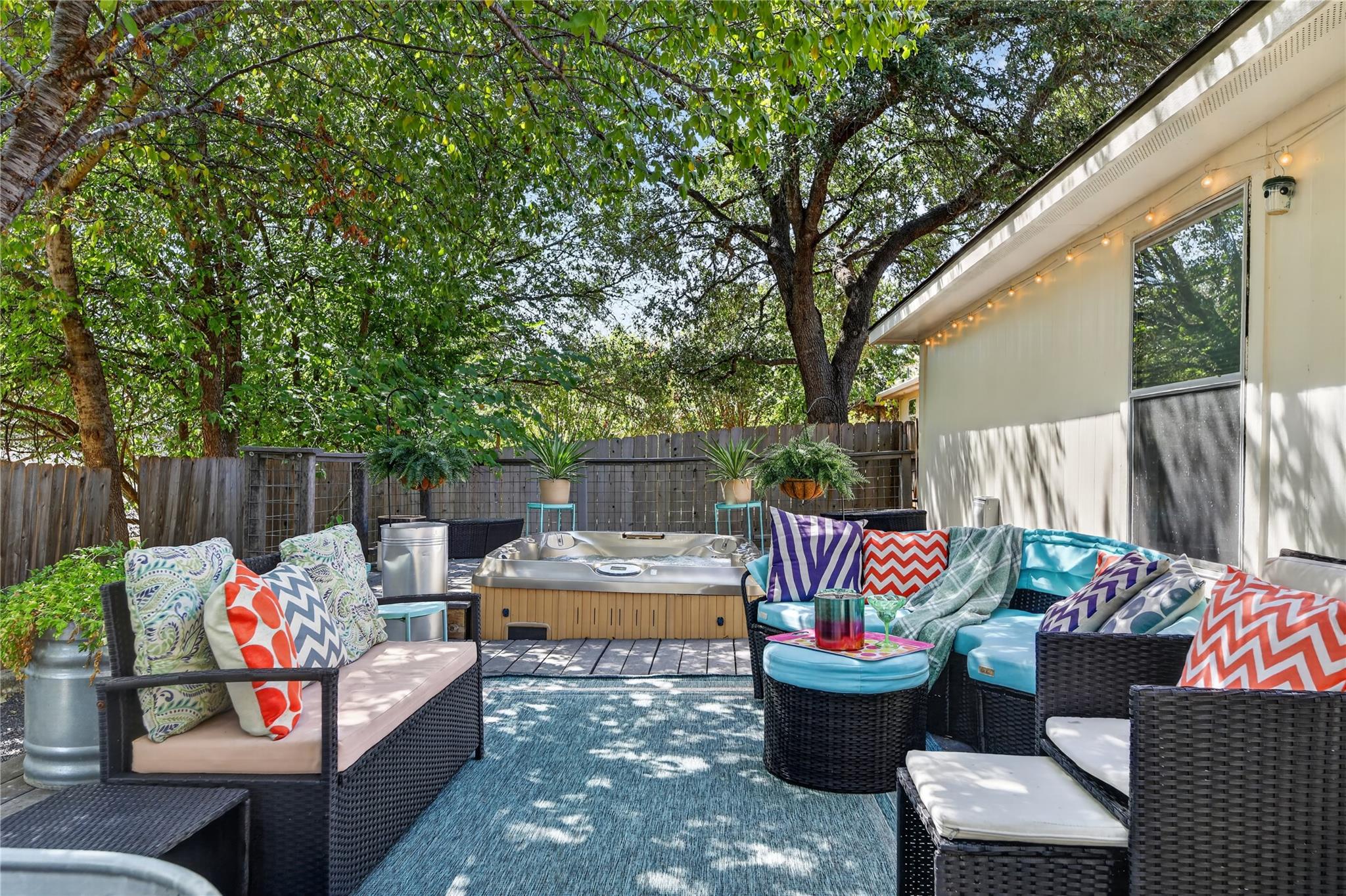 9213 Grant Forest Dr, Austin, TX 78744