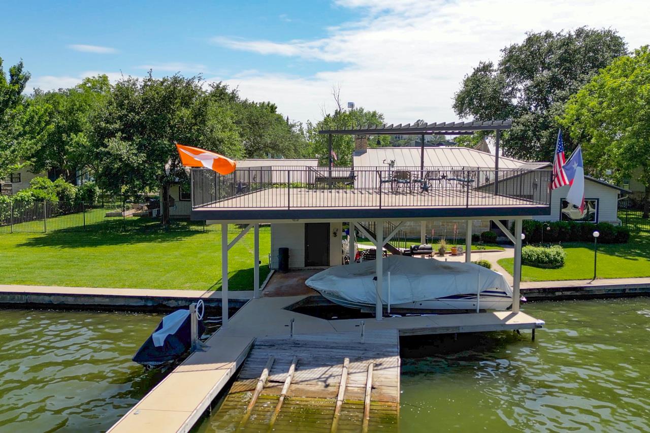 213 Lakeview None, Sunrise Beach, TX 78643