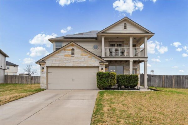 212 Plata Ln, Jarrell