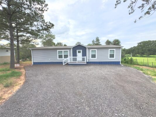 268 Flaming Oak Dr, Bastrop
