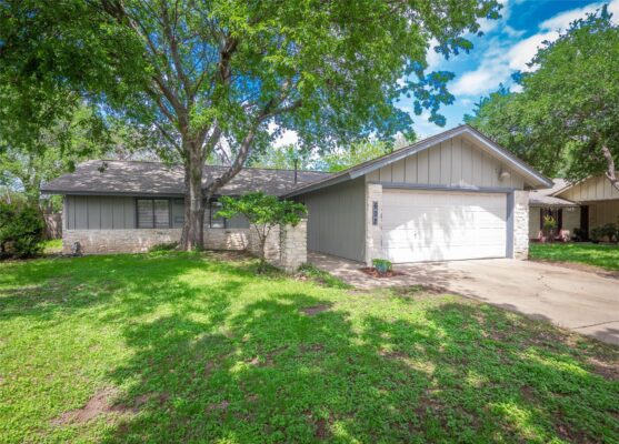 602 Old Stone Rd, Austin