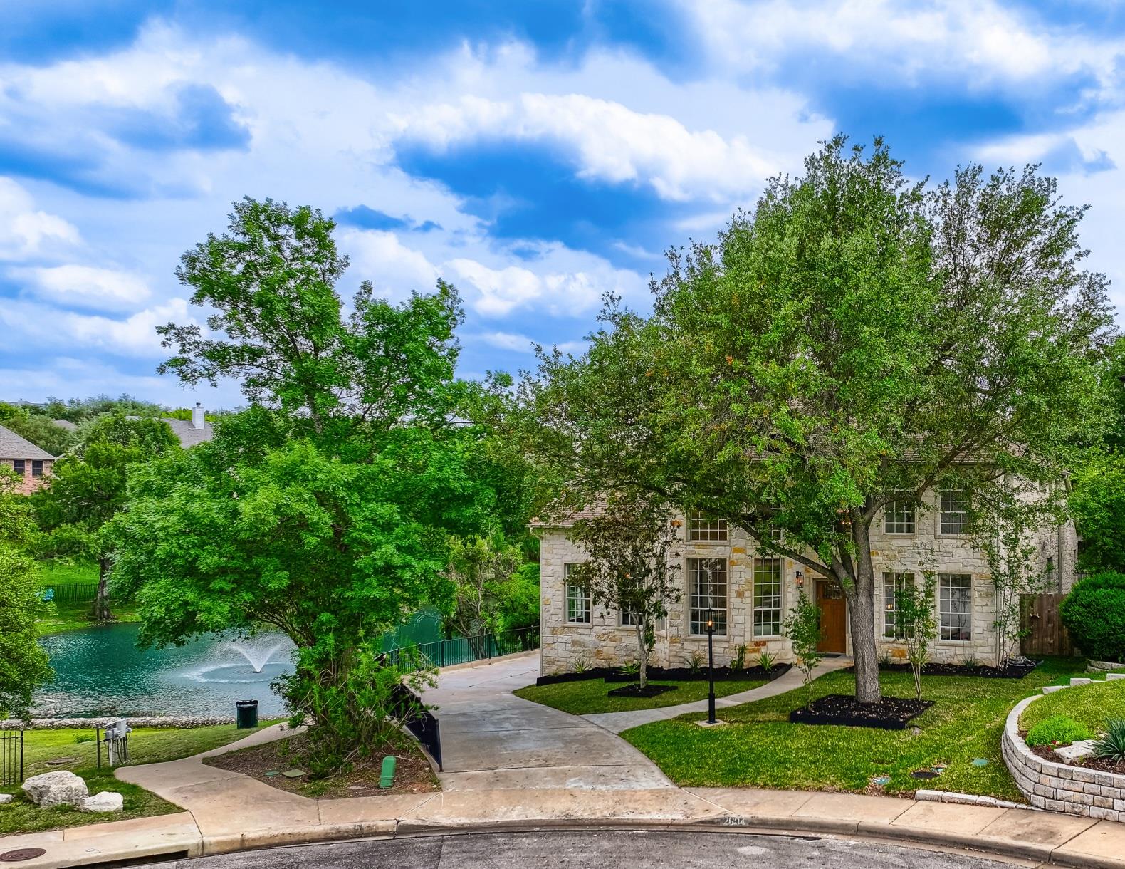 2804 Lenwood Ct, Austin, TX 78738