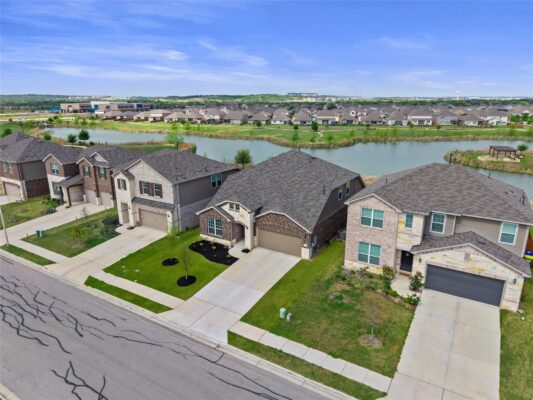 12120 Paseo De Los Lagos Ln, Manor