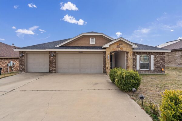 2604 Alamocitos Creek Dr, Killeen