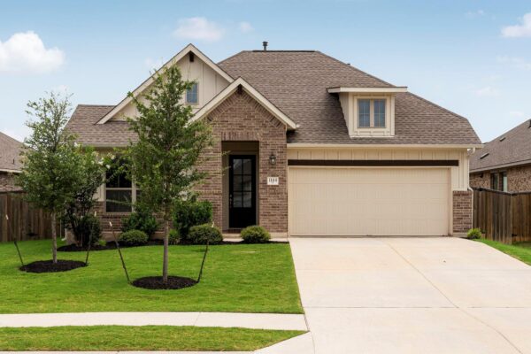 1144 Cathedral Oaks Dr, Leander