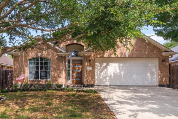 2425 National Park Blvd, Austin