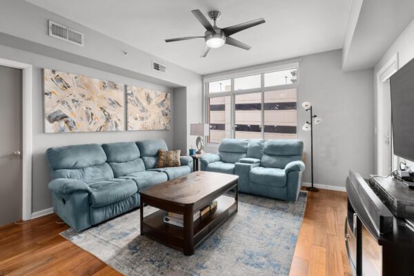 54 Rainey St #609, Austin