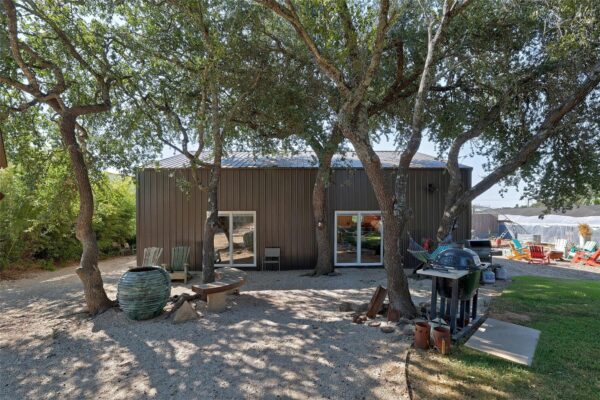 9114 290 W Hwy, Austin