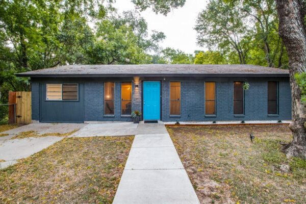 1109 Gardner Cv, Austin