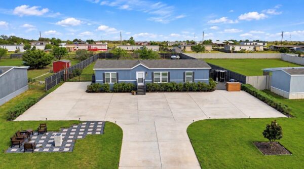 539 El Dorado Dr, Kyle