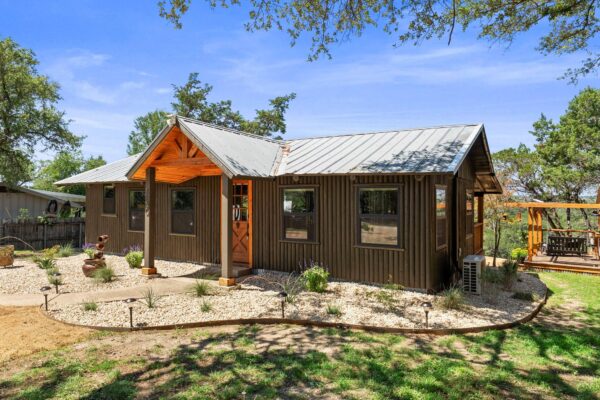 1130 Indian Mound Rd, Spicewood