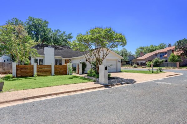 5609 Courtyard Cv, Austin