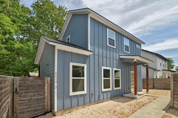 6014 FAIRWAY St #2, Austin