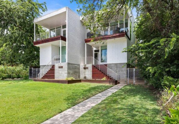 2016 Jesse E Segovia St #B, Austin