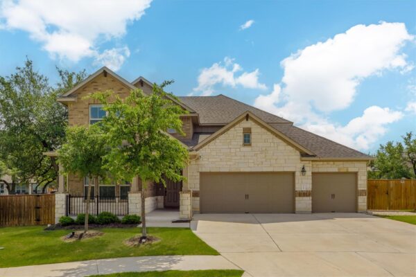 324 Autumn Oak Way, Georgetown