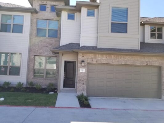 2500 FOREST CREEK Dr #603, Round Rock