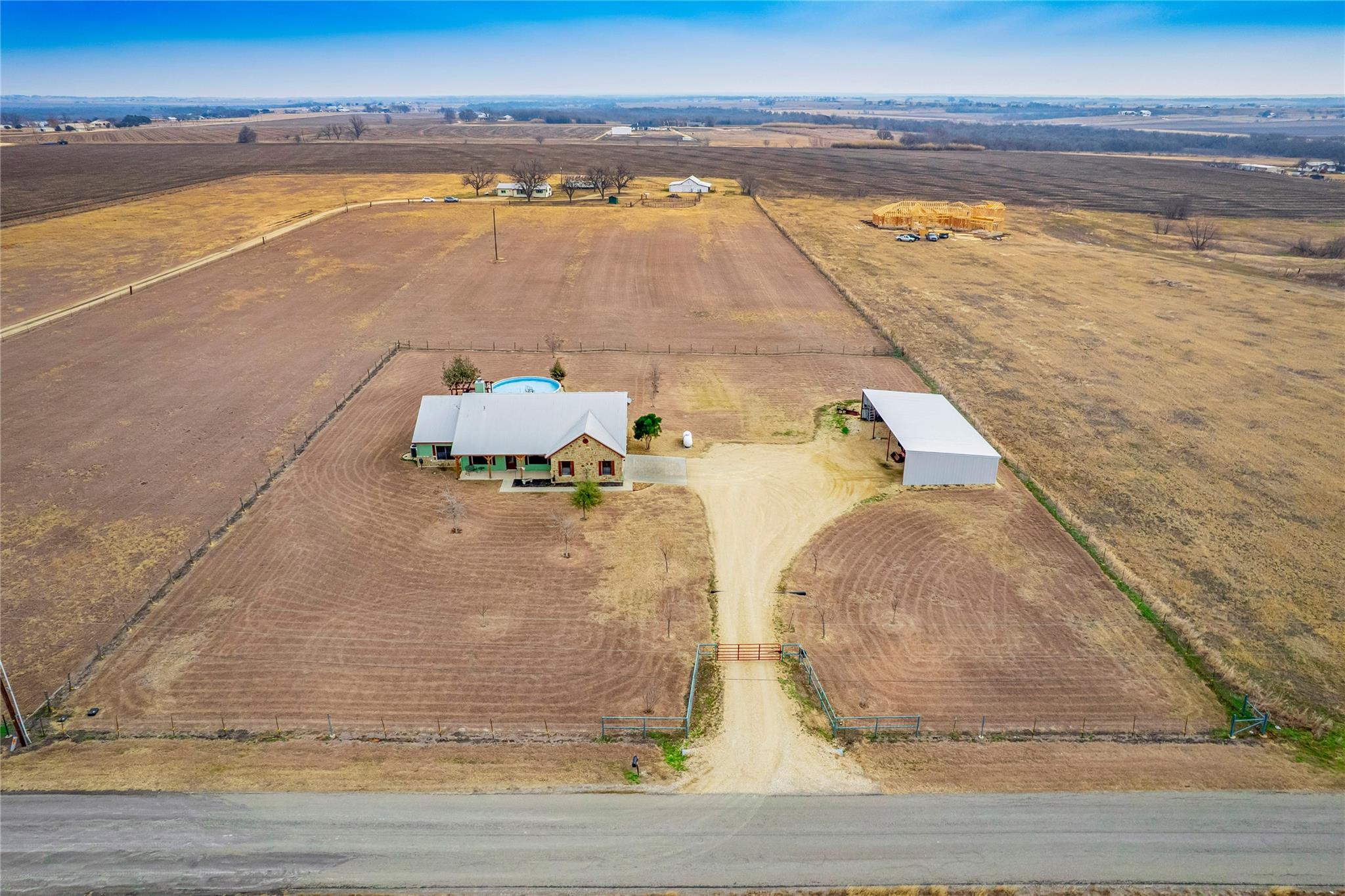 877 County Road 455 None, Coupland, TX 78615