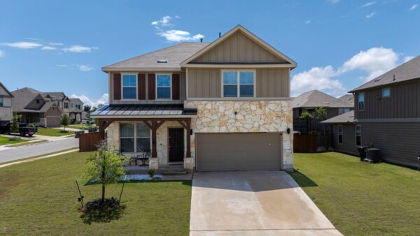 548 Purple Heart Dr, Buda