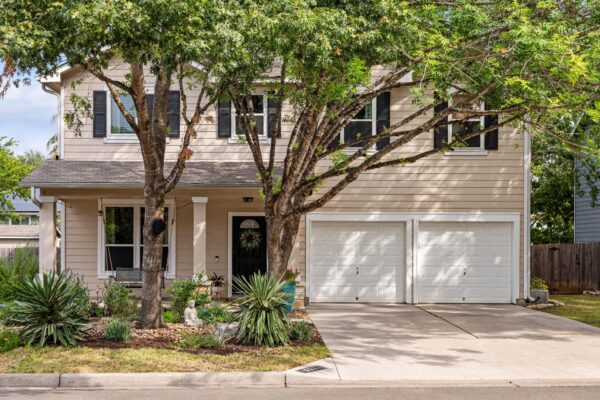 537 Somerset Rd, Buda