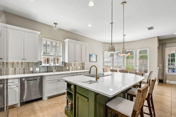 14 CAMWOOD Trl, The Hills