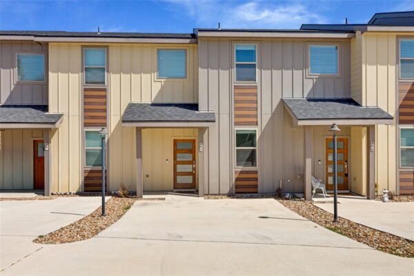 524 Palmer Dr, Point Venture