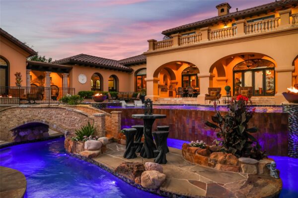17803 Navigation Ln, Lago Vista