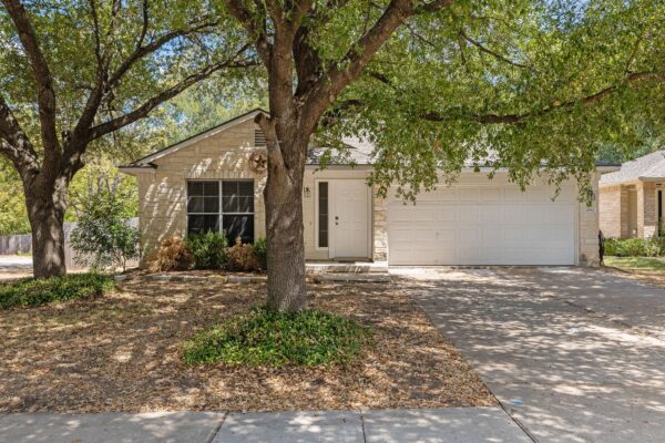 1882 Wallin Loop, Round Rock