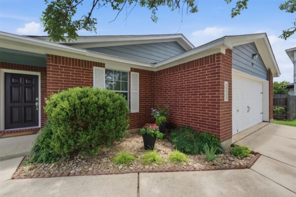 459 Jim Miller Dr, Kyle