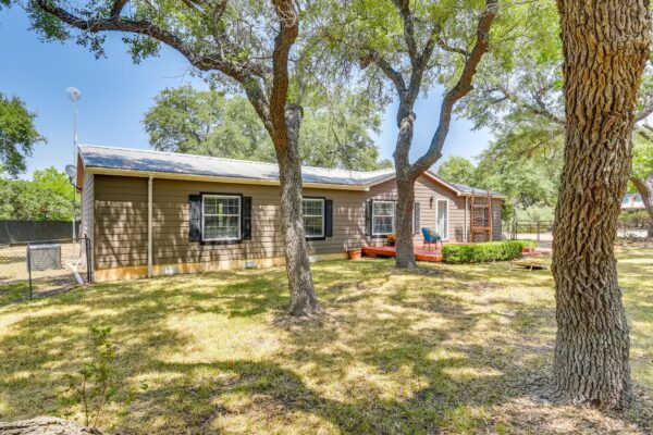 2023 Harmon Hills Rd, Dripping Springs