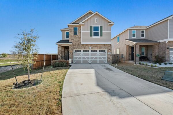 2001 Saskatoon St, Georgetown
