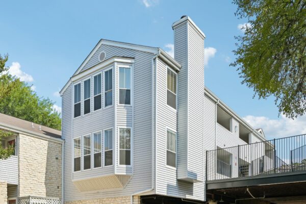 2520 Quarry Rd #202, Austin