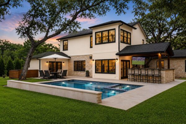 5000 Jeffery Pl, West Lake Hills
