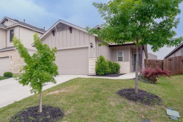 217 La Dera Dr, Liberty Hill