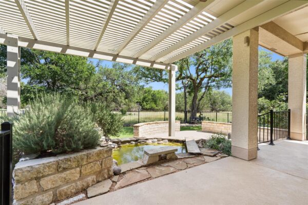 321 Yukon Ter, Georgetown