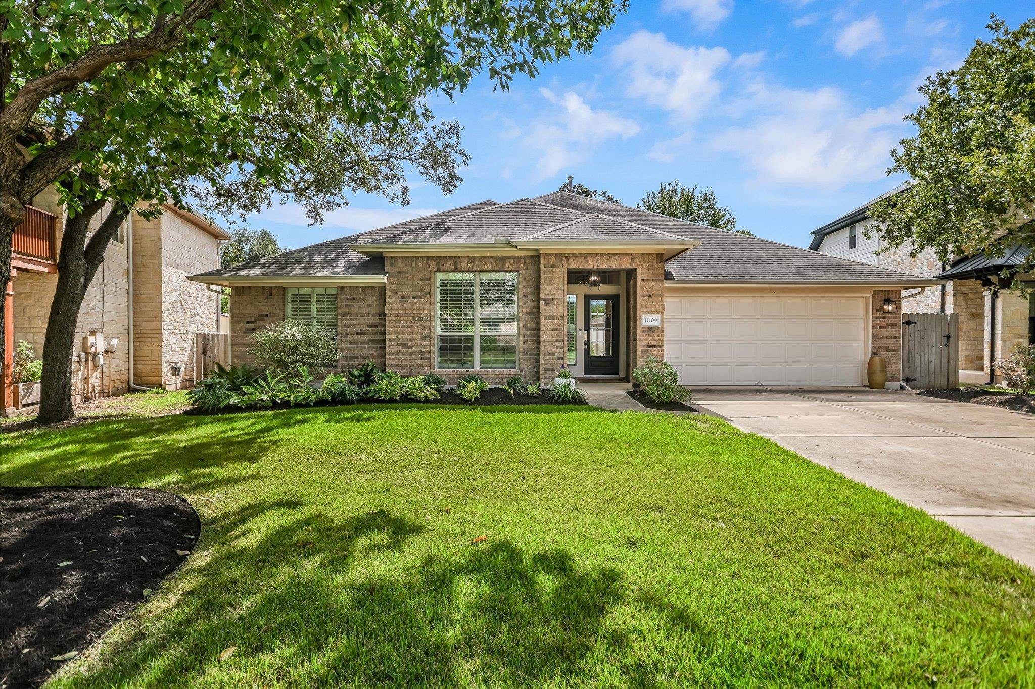 11109 Cap Stone Dr S, Austin, TX 78739