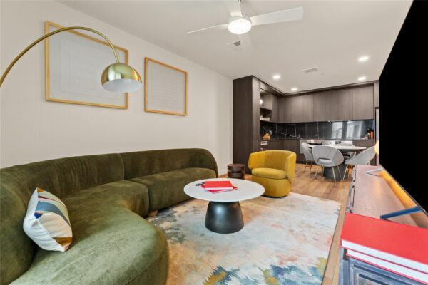 2323 S Lamar Blvd #206, Austin