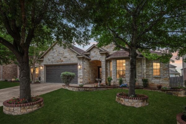 18708 Wind Valley Way, Pflugerville