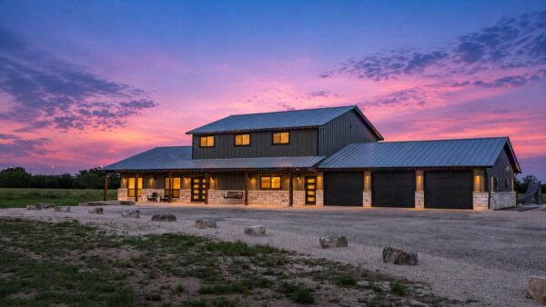 2676 Post Rd #A & B, San Marcos