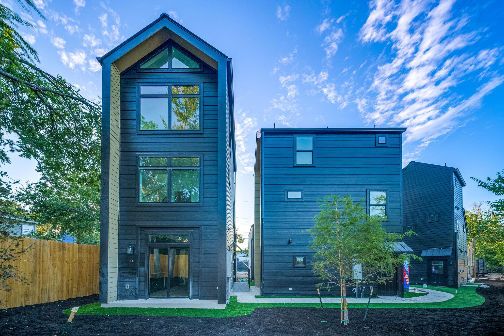605 E 55th St #6, Austin, TX 78751
