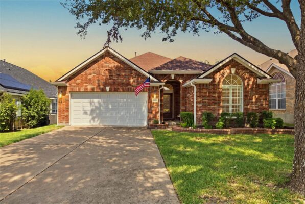 1833 Paradise Ridge Dr, Round Rock