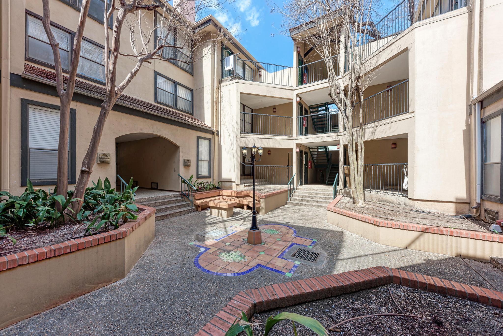 2110 RIO GRANDE St #107, Austin, TX 78705