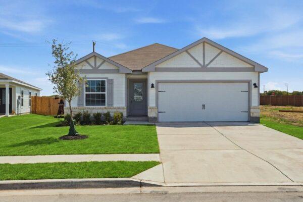 217 W Luna Blue Ln, Jarrell